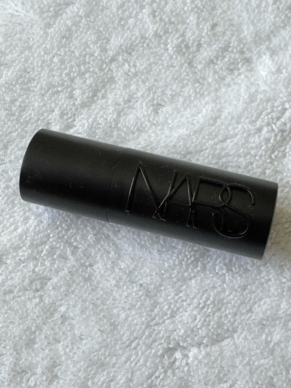 NARS Explicit lipstick in Exposed 800